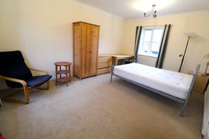 Bedroom- click for photo gallery